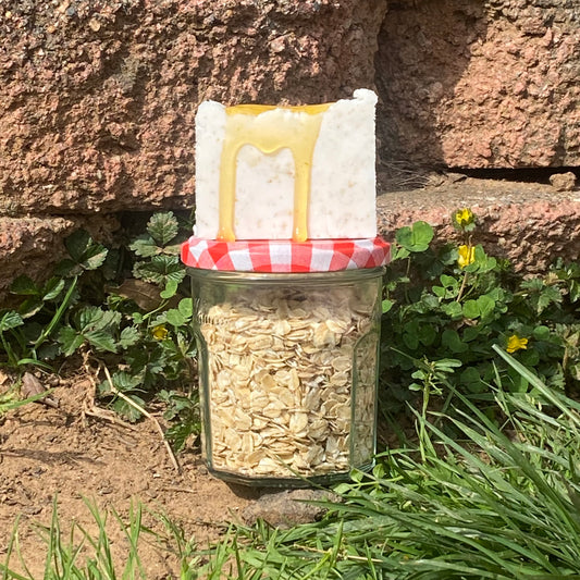 oatmeal & honey bar soap